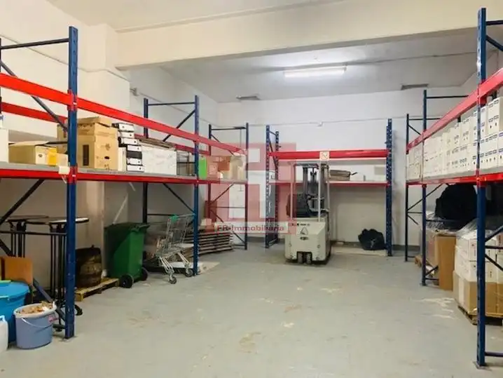 Business premises for sale in Les Cabanyes, imagen 3