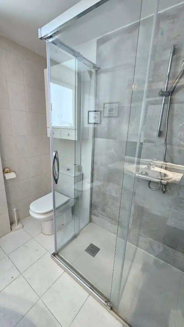 Bathroom of Flat for sale in Zaragoza  with Heating
