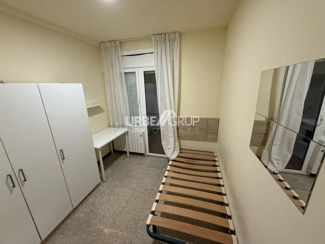 Bedroom of Flat for rent in Terrassa  with Heating and Balcony