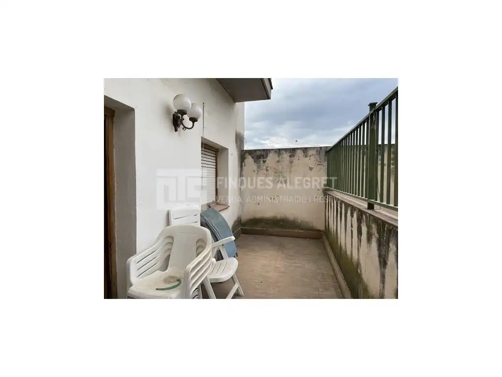 Vista exterior de Piso en venta en La Pobla de Segur con Calefacción y Balcón