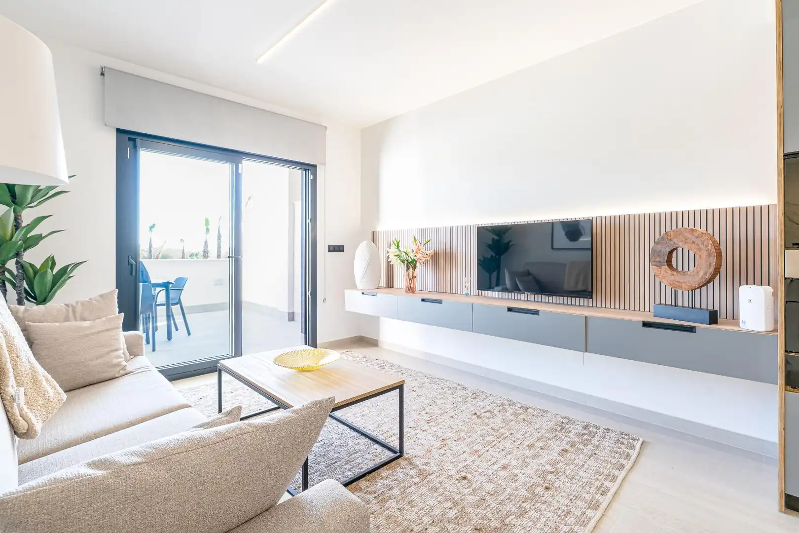 Sala de estar de Piso en venta en Vera con Terraza y Piscina comunitaria