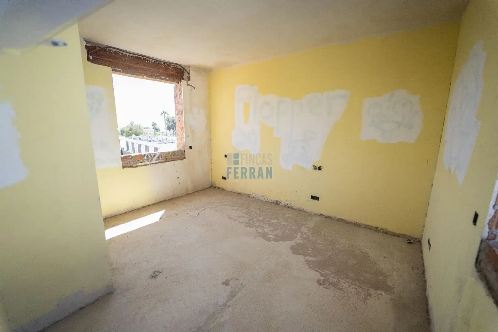 Bedroom of Houses for sale in El Vendrell  with Air Conditioner, Terrace and Balcony