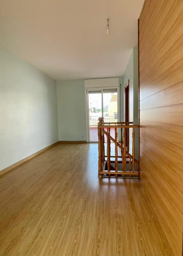 Habitación de Ático en venta en Mataró con Aire acondicionado, Calefacción y Terraza