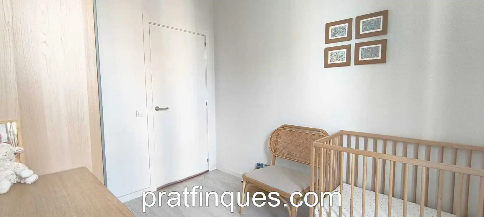 Schlafzimmer von Wohnung zum Verkauf in L'Hospitalet de Llobregat mit Klimaanlage, Heizung und Parkett
