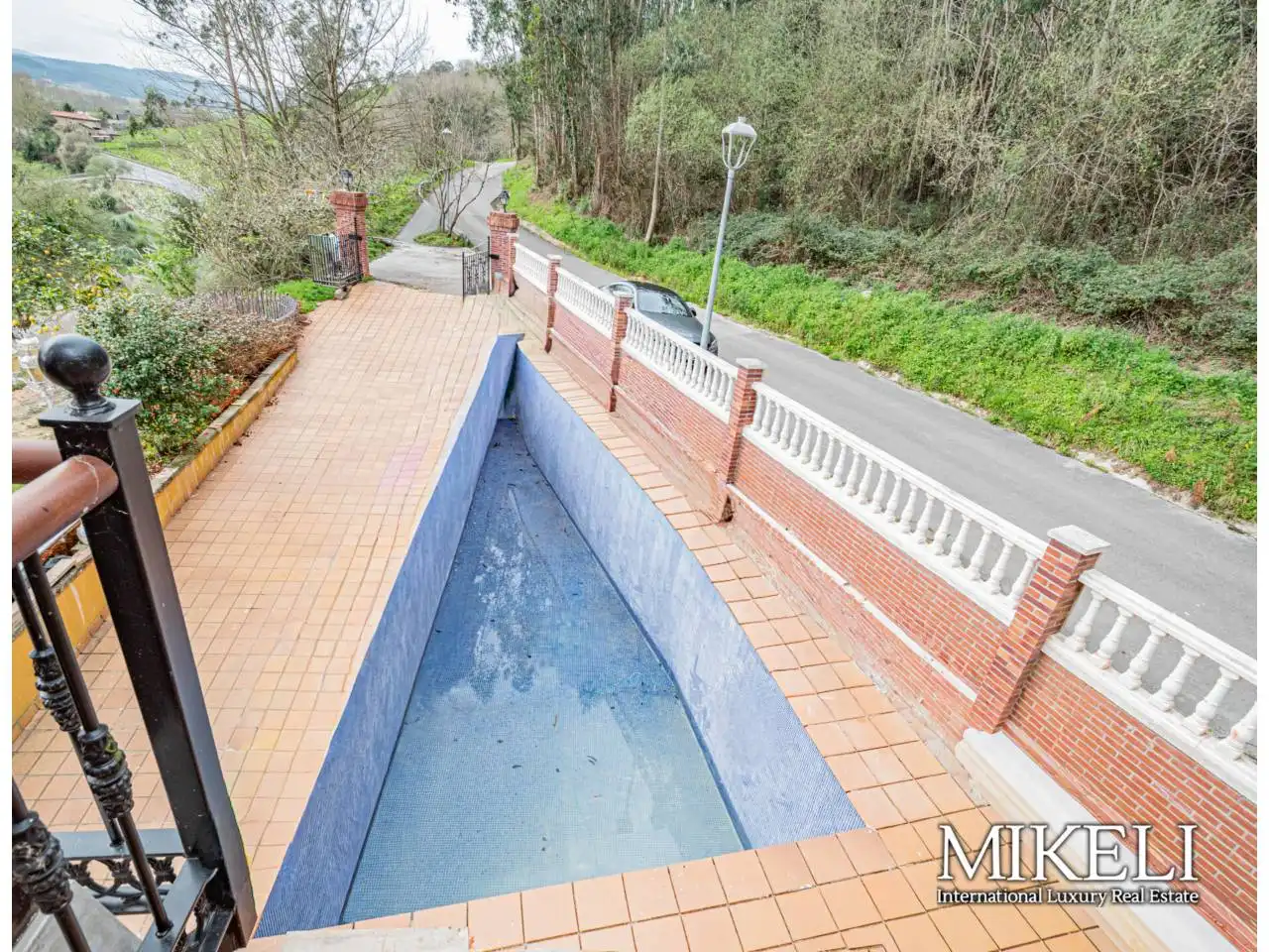Piscina de Casa o chalet en venta en Piélagos con Aire acondicionado, Calefacción y Jardín privado