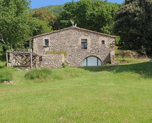 Vista exterior de Finca rústica en venda en Maçanet de Cabrenys amb Terrassa