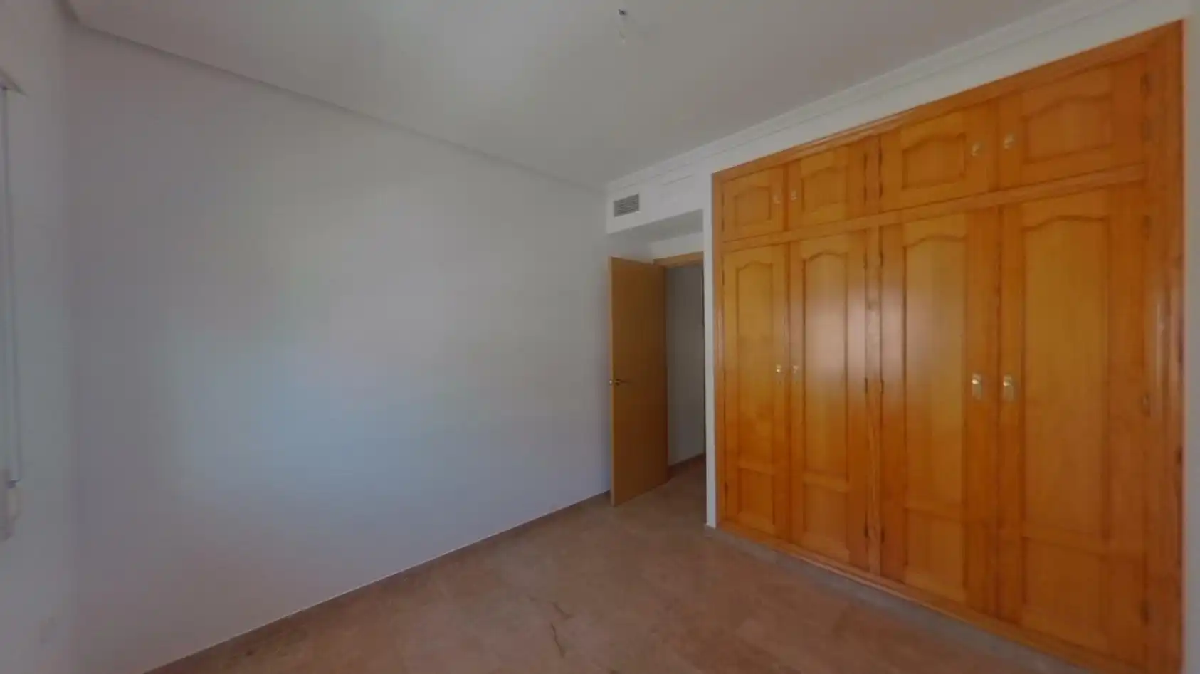 Piso en venta en Av Antonio Machado, Puerto Marina