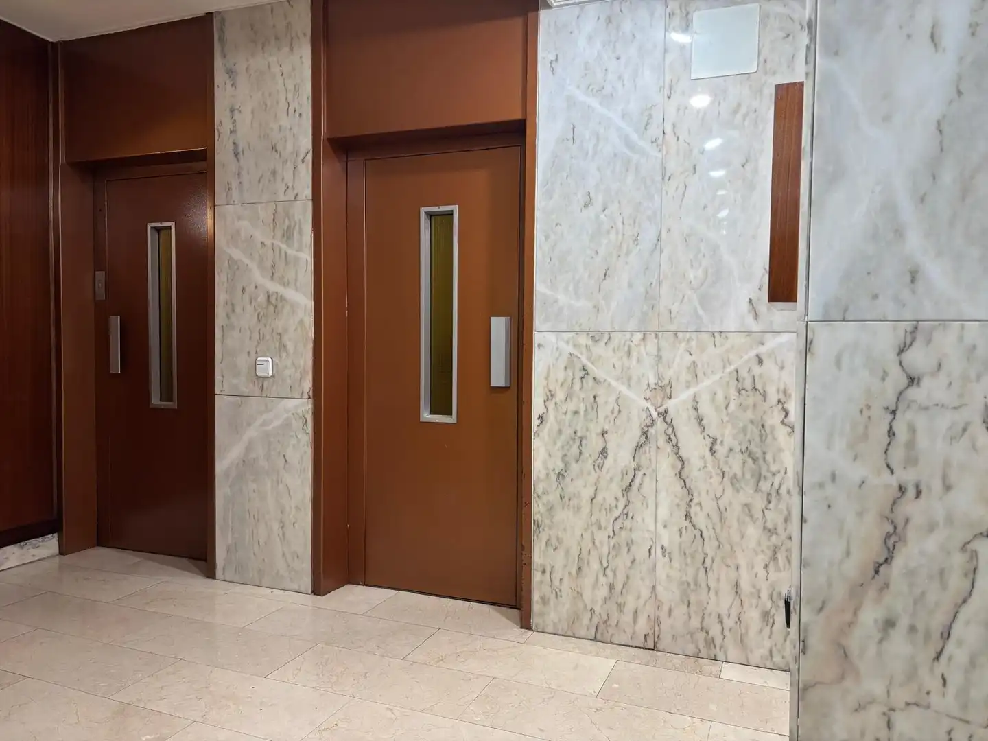 Piso en venta en Alcalá de Henares con Calefacción, Parquet y Terraza