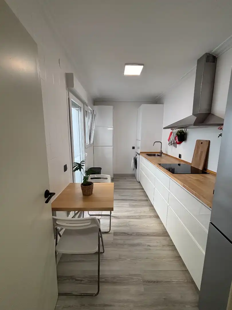 Cocina de Casa adosada en venta en Mairena del Aljarafe con Jardín privado, Parquet y Terraza