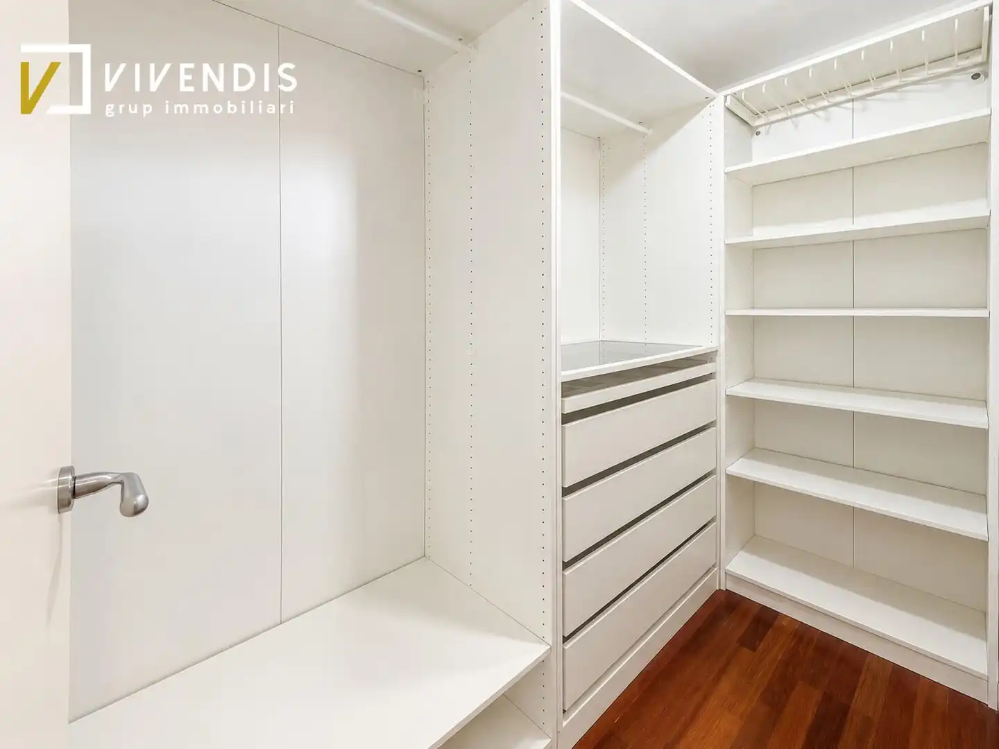 Schlafzimmer von Wohnung zum Verkauf in Lleida mit Klimaanlage, Heizung und Privatgarten