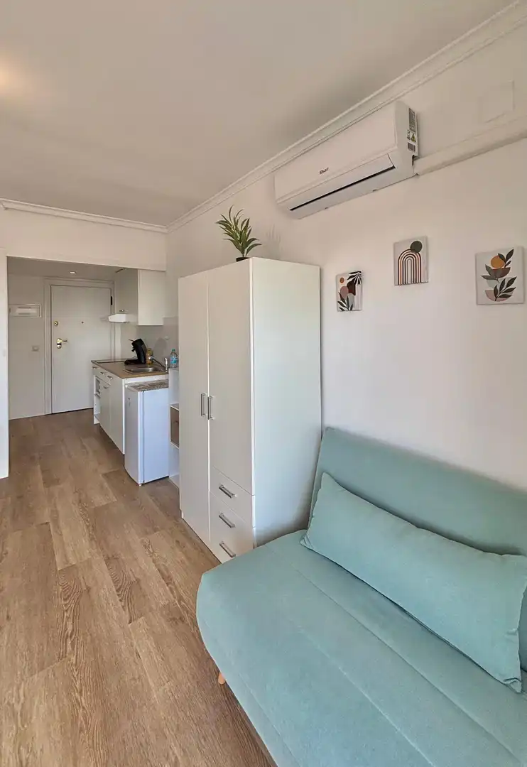 Dormitori de Apartament en venda en Alicante / Alacant amb Aire condicionat i Terrassa