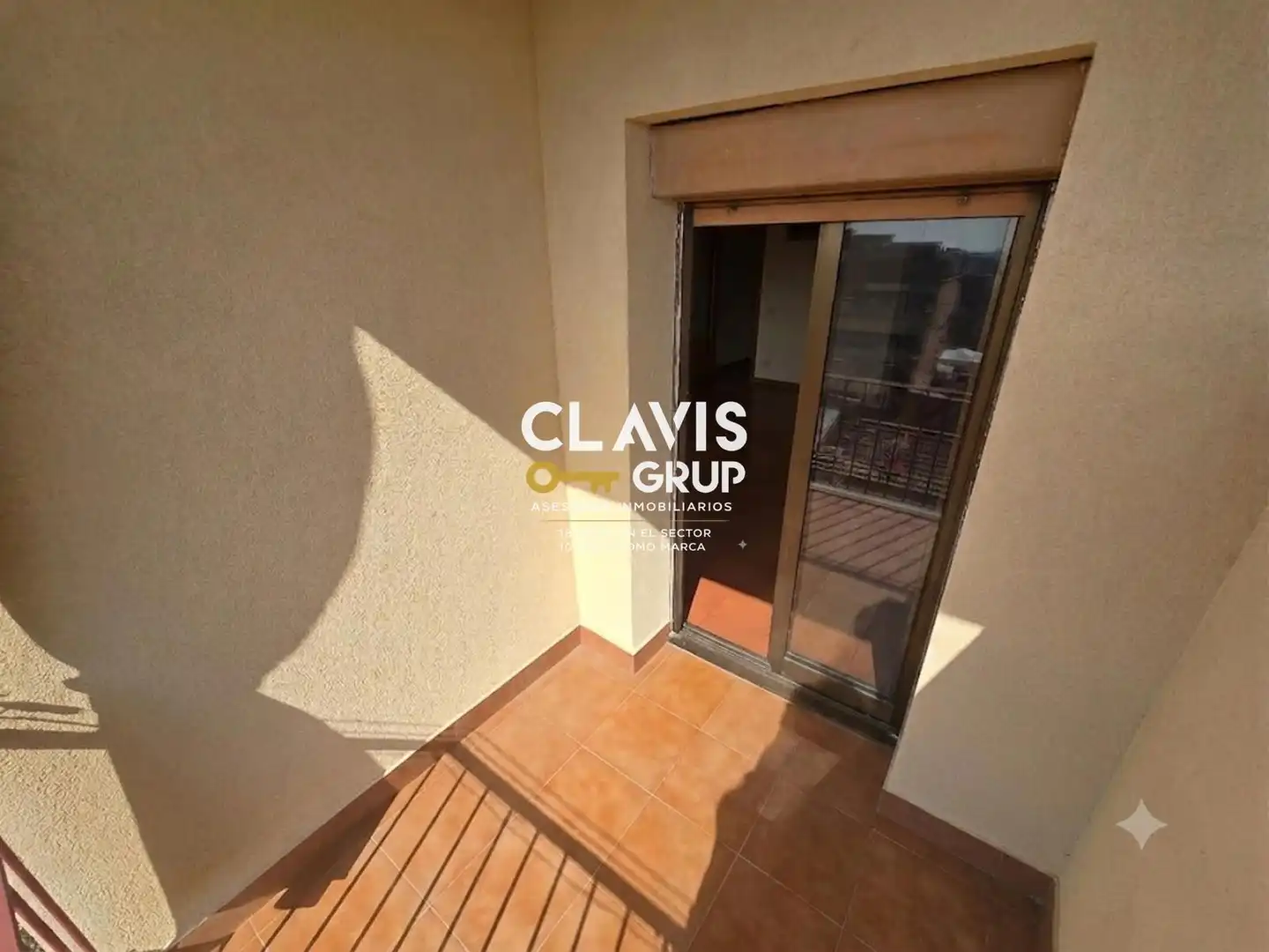 Balcony of Flat for sale in Barcelona  with Heating, Terrace and Alarm