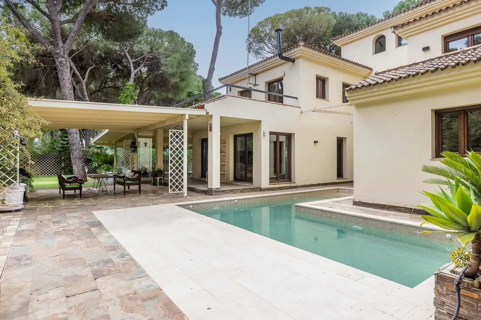 Chalet con piscina en venta en Bollullos de la Mitación, imagen 32