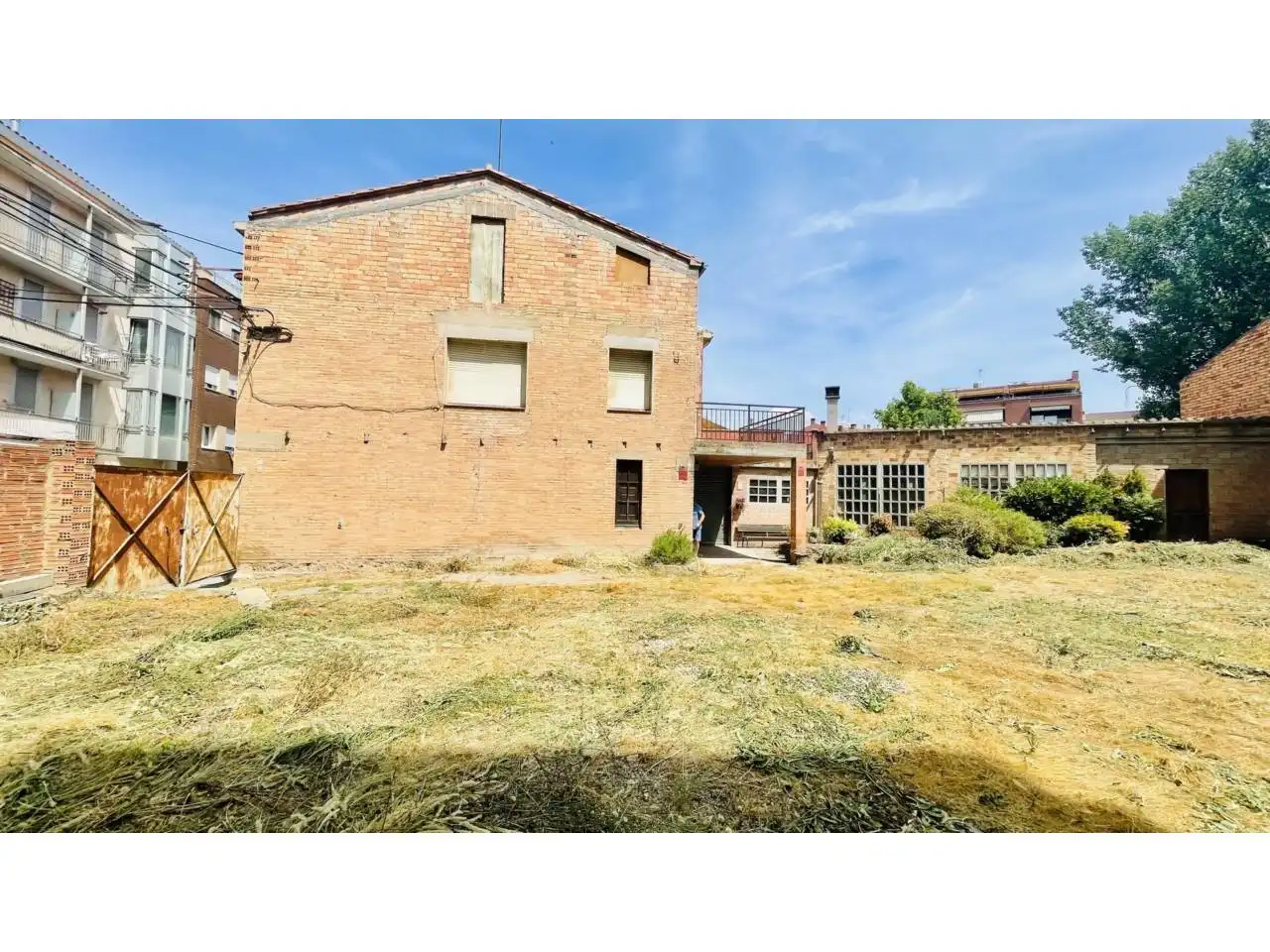 Vista exterior de Residencial en venta en Manresa