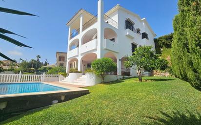 Exterior view of House or chalet for sale in Mijas  with Terrace and Swimming Pool