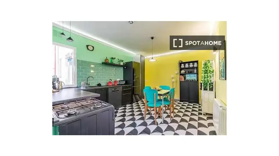 Kitchen of Flat for rent in Madrid  with Air Conditioner, Heating and Furnished