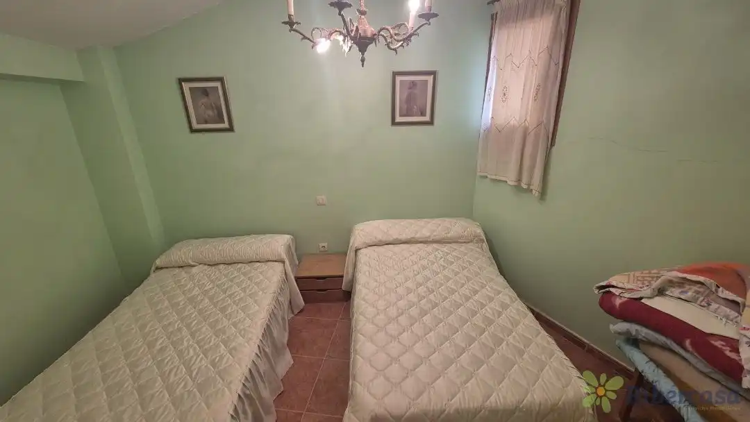 Habitación de Casa o chalet en venta en Cervera del Río Alhama con Amueblado y Balcón