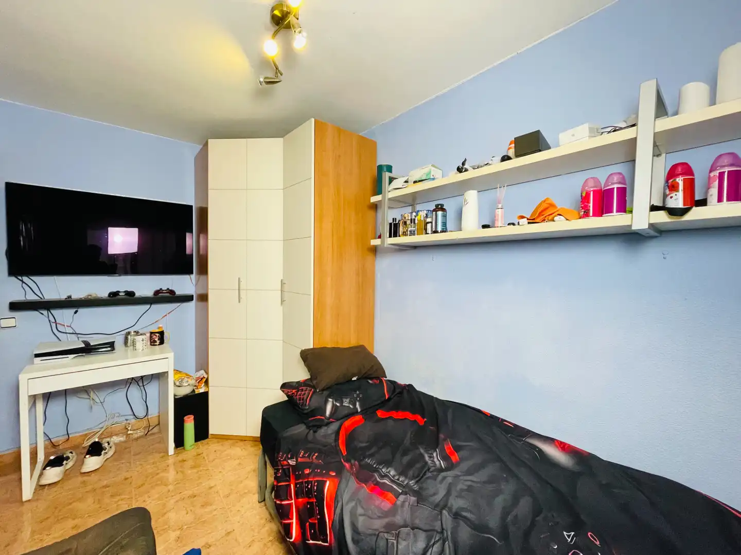 Schlafzimmer von Wohnung zum Verkauf in Zaragoza mit Klimaanlage, Möbliert und Balkon