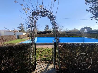 Piscina de Casa o xalet en venda en El Fresno amb Piscina