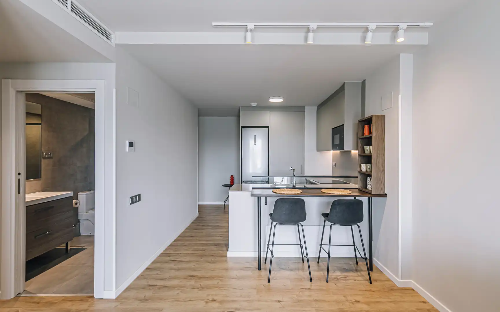 Cocina de Piso en venta en L'Hospitalet de Llobregat con Aire acondicionado, Calefacción y Trastero