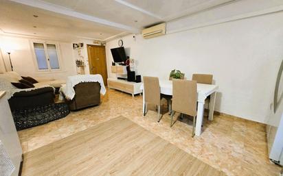 Flat for sale in  Valencia Capital  with Air Conditioner