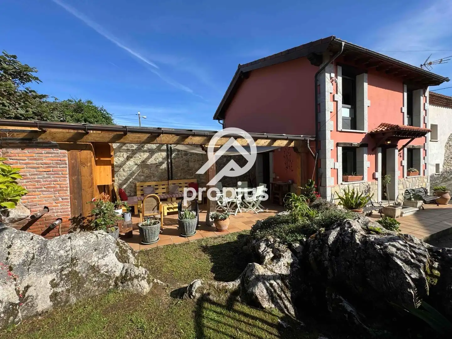 Exterior view of Houses for sale in Llanes  with Heating, Private garden and Parquet flooring