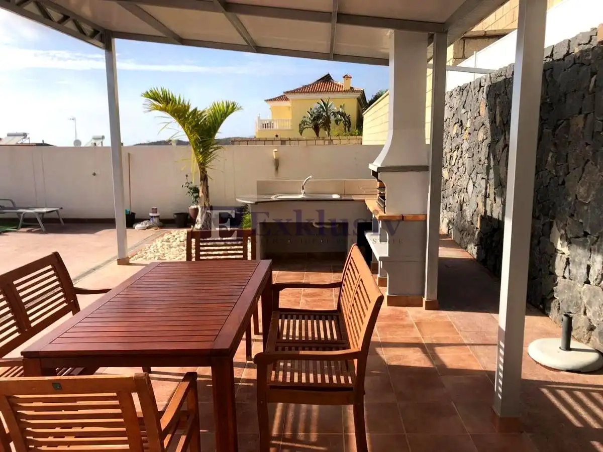 Casa con piscina en venta en Costa Adeje, imagen 8