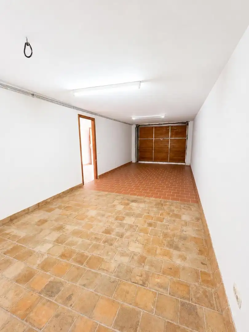 Einfamilien-Reihenhaus zur Miete in Calvià mit Klimaanlage, Terrasse und Abstellraum