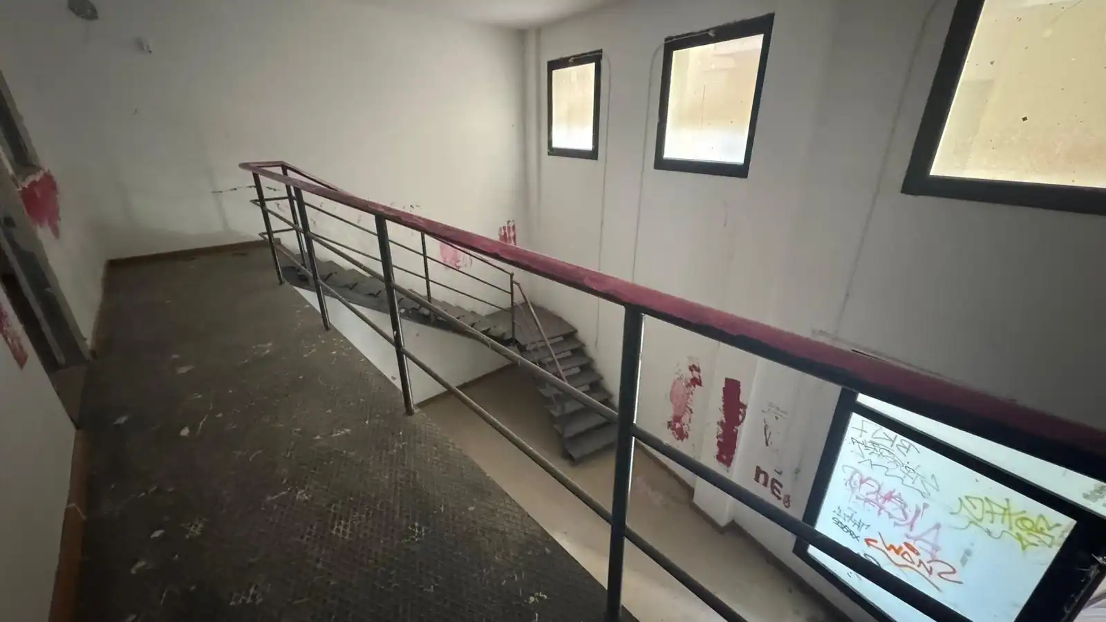 Gewerbefläche zum Verkauf in de Farigola, imagen 3