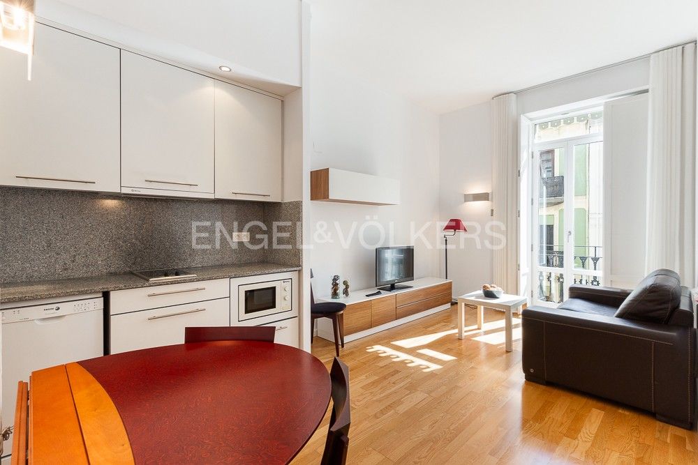 Sala d'estar de Pis de lloguer en  Valencia Capital amb Aire condicionat, Calefacció i Jardí privat