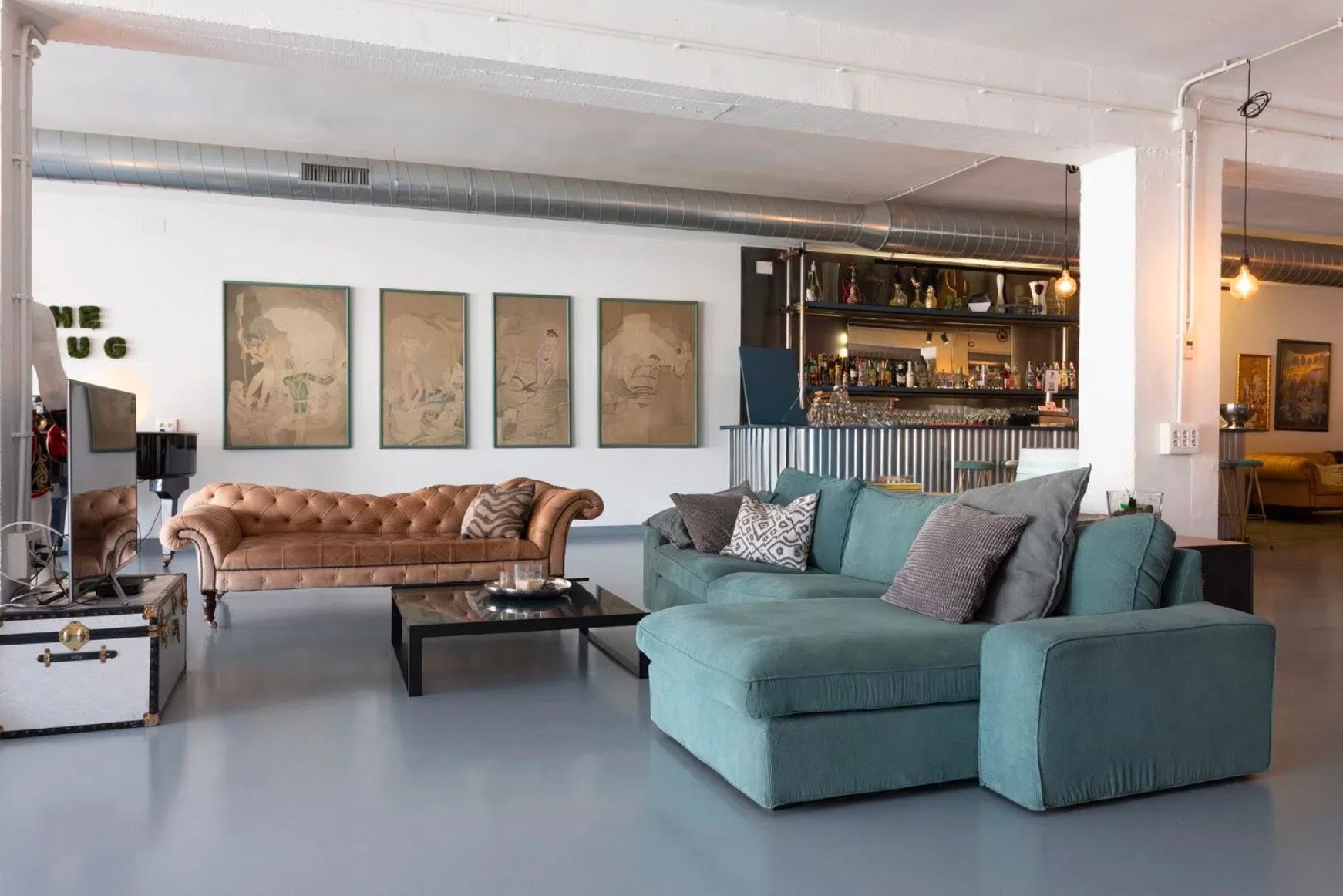 Sala d'estar de Local en venda en  Barcelona Capital amb Aire condicionat, Calefacció i Moblat