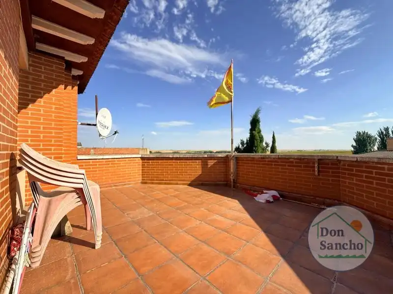 Terraza de Casa o chalet en venta en Cabezón de Valderaduey con Calefacción