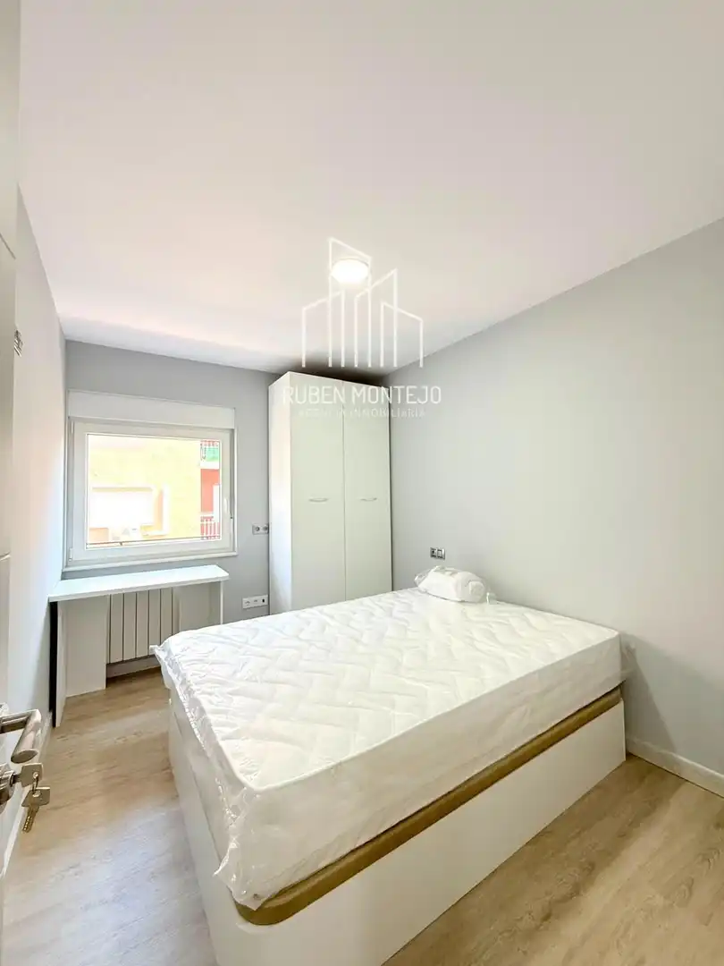 Habitación de Piso de alquiler en Salamanca con Calefacción, Terraza y Amueblado