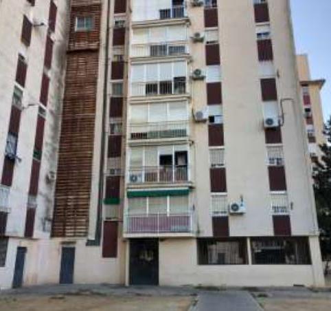 Photo 2 of Flat for sale in Jose Sebastian Bandaran , La Oliva,  Sevilla Capital