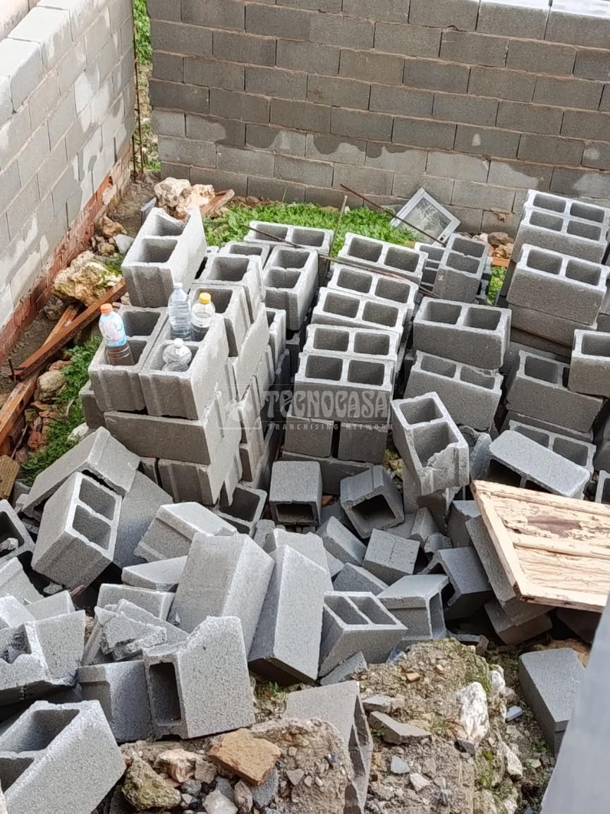 Vista exterior de Casa adosada en venda en Colomera
