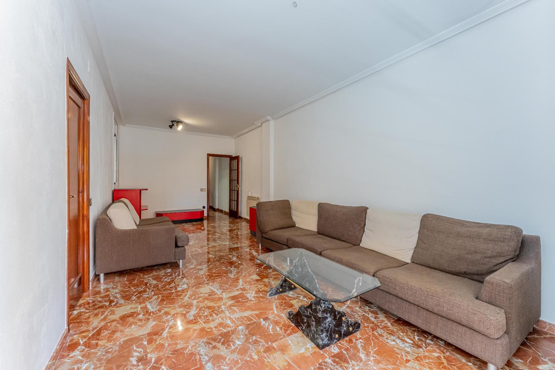 Sala d'estar de Pis en venda en Viladecans amb Calefacció, Terrassa i Balcó