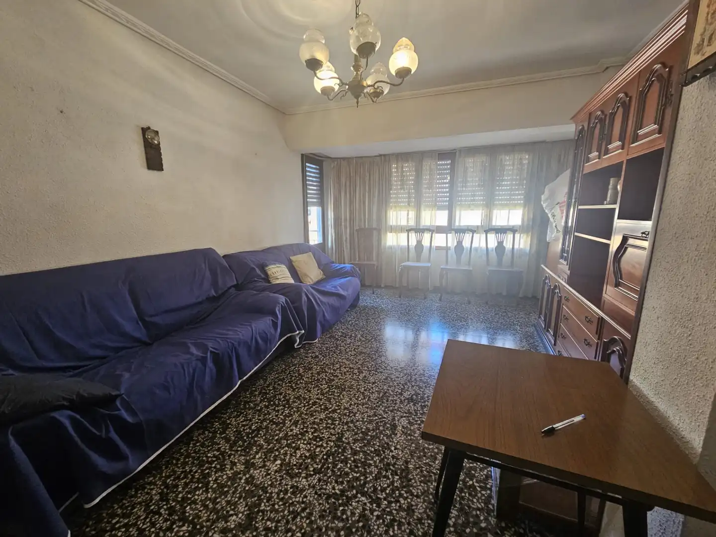 Sala de estar de Piso en venta en Castellón de la Plana / Castelló de la Plana con Trastero, Amueblado y Horno