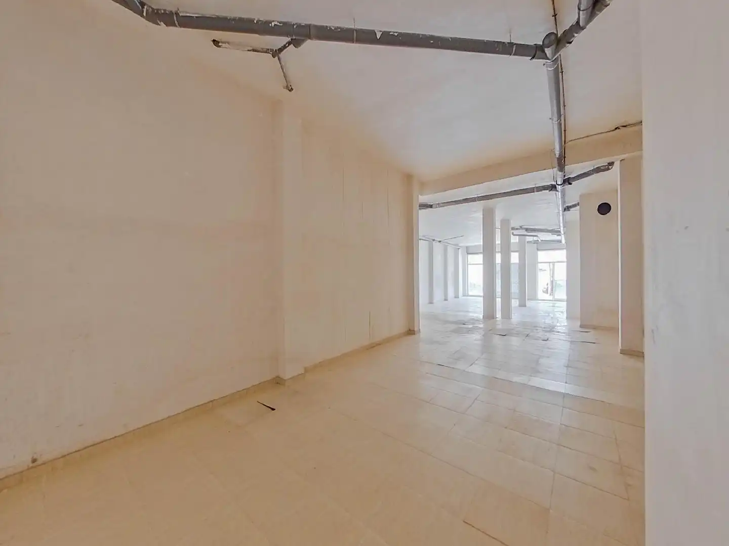 Commercial properties for sale in Manresa