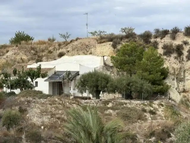 Maison rustique avec jardin à vendre à Pasaje de Abanilla 11, imagen 2