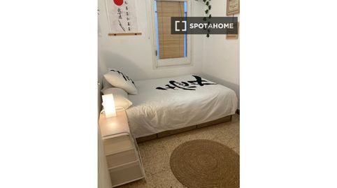 Foto 2 de Habitación en El Camp de l'Arpa del Clot, Barcelona Capital