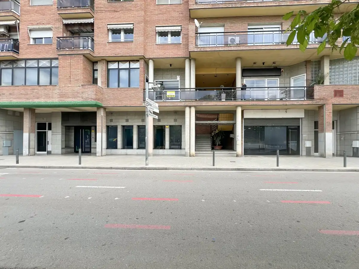 Local comercial de lloguer a Centre, imagen 3