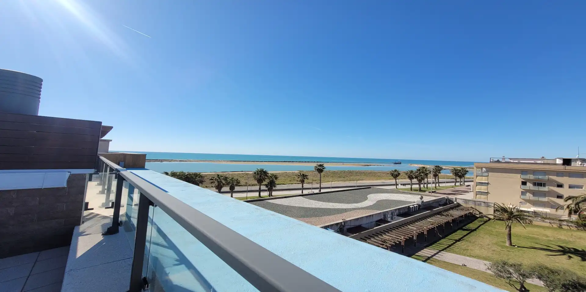 Terraza de Ático de alquiler en Cubelles con Aire acondicionado, Calefacción y Terraza