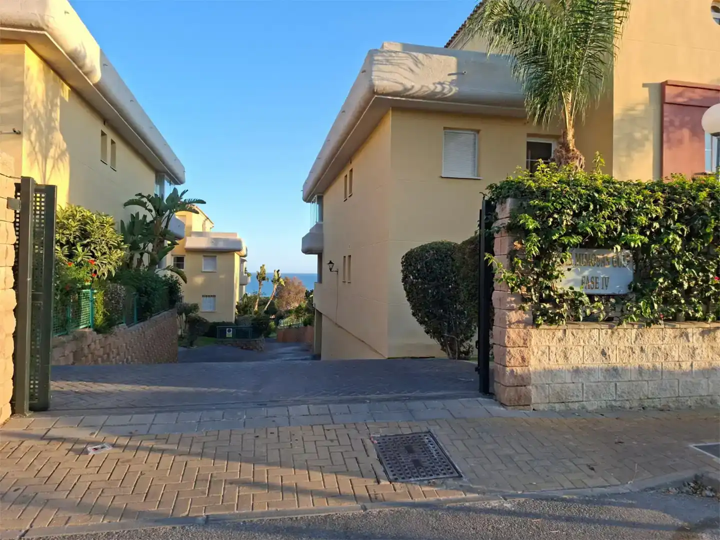 Vista exterior de Garaje de alquiler en Marbella