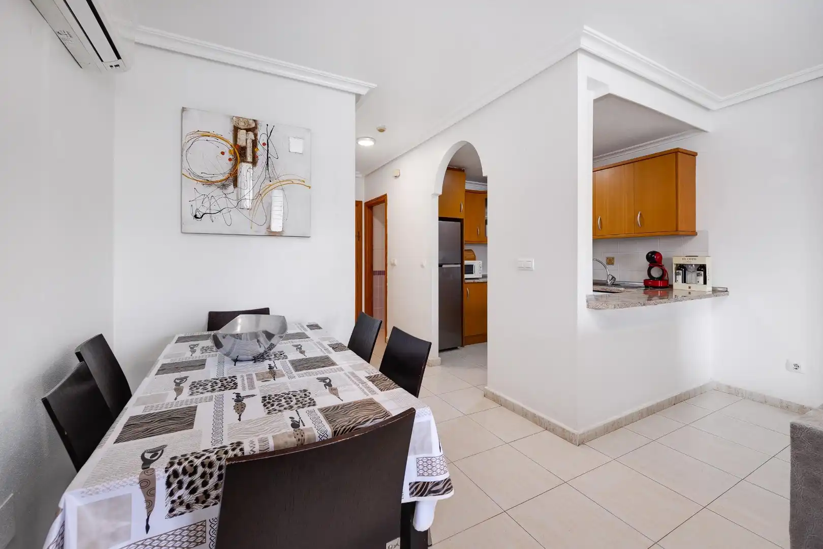 Comedor de Piso en venta en Orihuela con Aire acondicionado, Amueblado y Piscina comunitaria