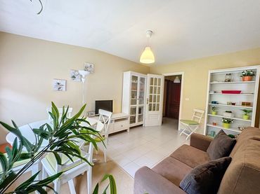 Apartamento en venta en RAMON ENCINAS-RAXO