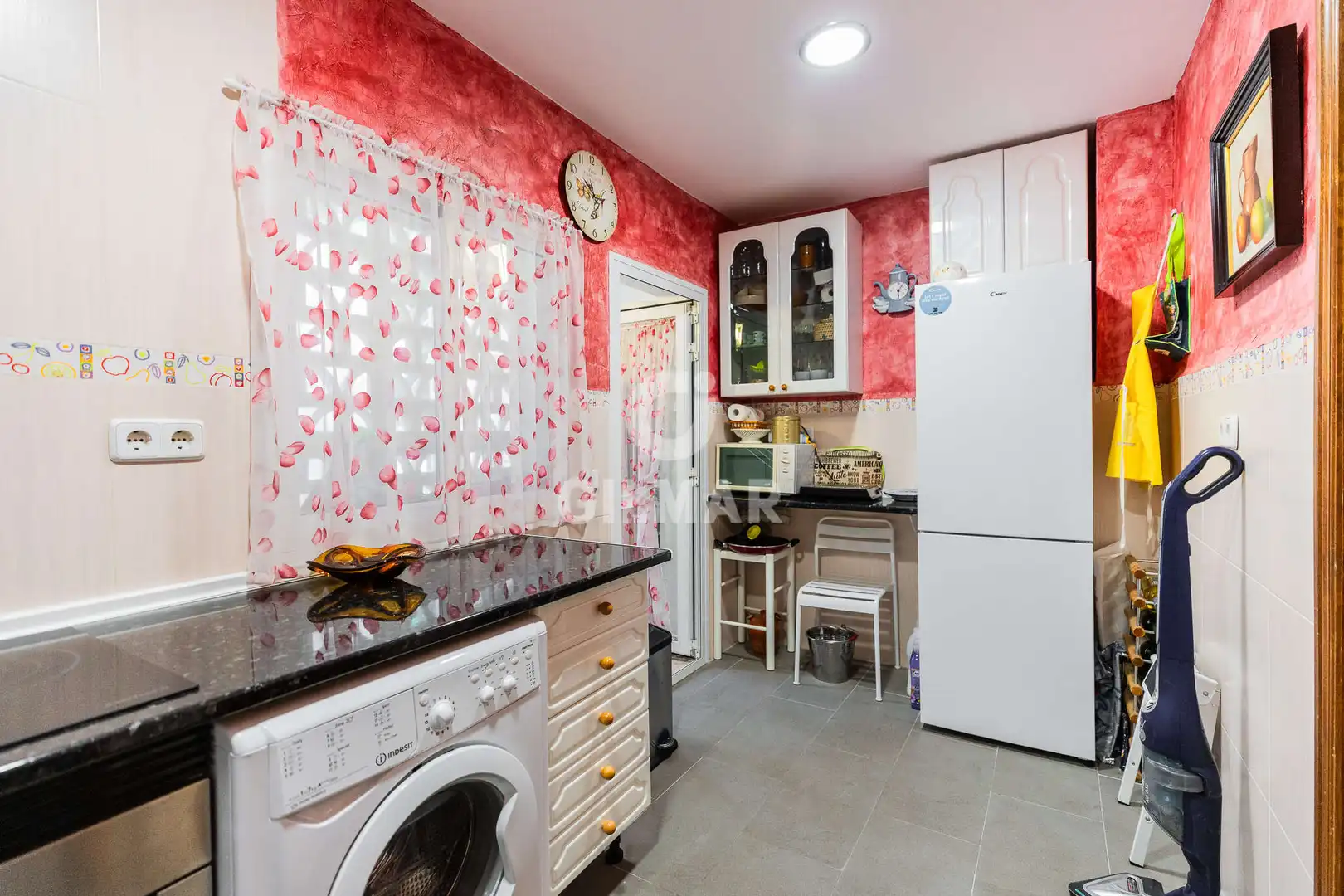 Cocina de Piso en venta en Guadarrama con Calefacción, Jardín privado y Piscina