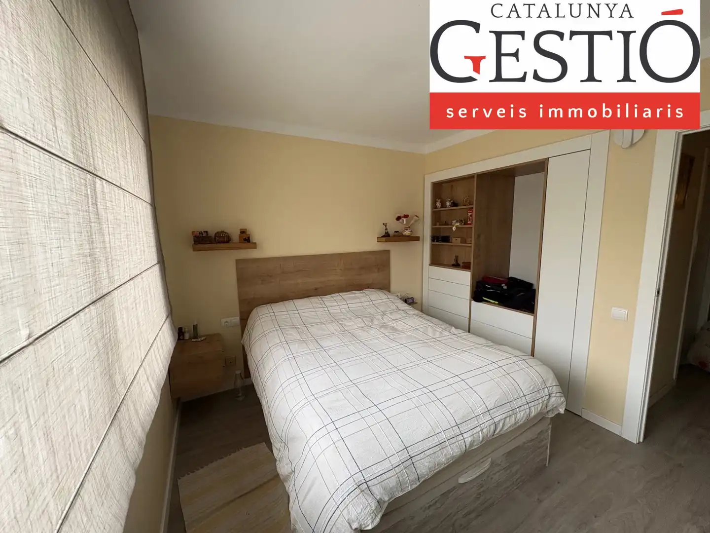 Schlafzimmer von Einfamilien-Reihenhaus zum Verkauf in Corbera de Llobregat mit Heizung, Privatgarten und Terrasse