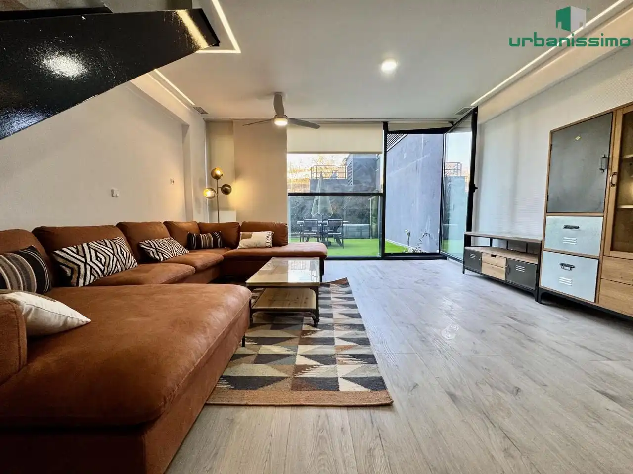 Lofts for rent in Del Cerro Del Águila, Polígono Industrial Sur