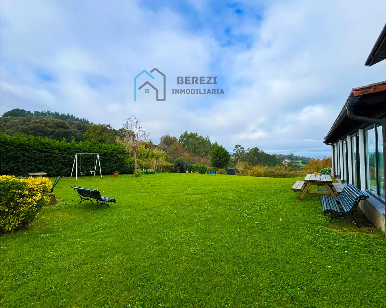 Casa o xalet en venda en Mundaka amb Calefacció, Jardí privat i Moblat
