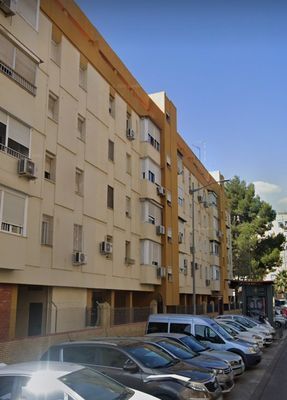 Exterior view of Flat for sale in  Sevilla Capital  with Air Conditioner, Storage room and Furnished